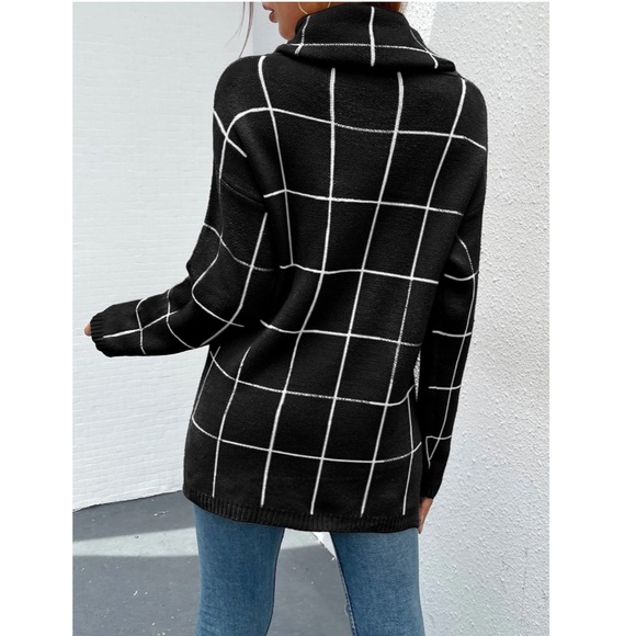 Black Grid Printed Long Sweater Plaid Pattern Split Sides Pullover Turtleneck - Picture 5 of 14